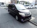 2009 Nissan Serena