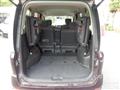 2009 Nissan Serena