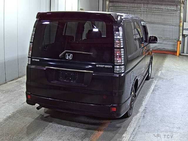 2004 Honda Step WGN