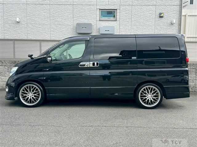 2009 Nissan Elgrand