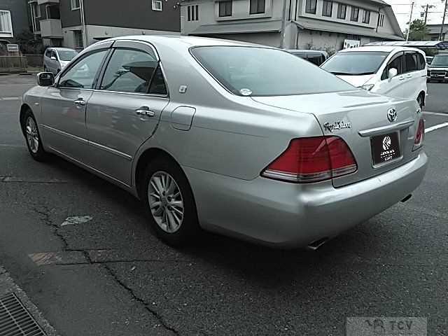 2004 Toyota Crown