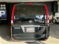 2005 Nissan Serena