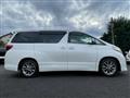 2011 Toyota Alphard