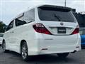 2011 Toyota Alphard
