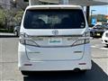 2014 Toyota Vellfire