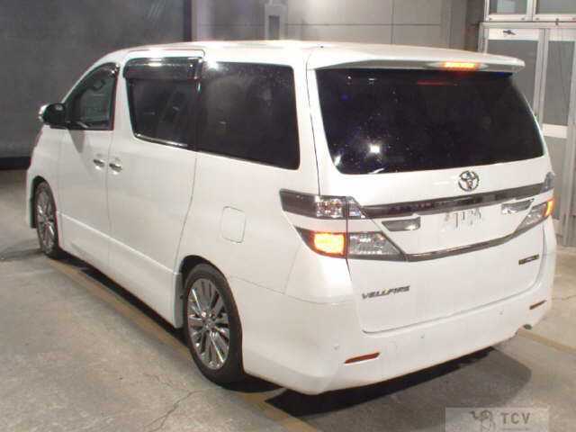 2014 Toyota Vellfire