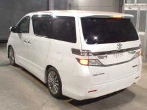 2014 Toyota Vellfire