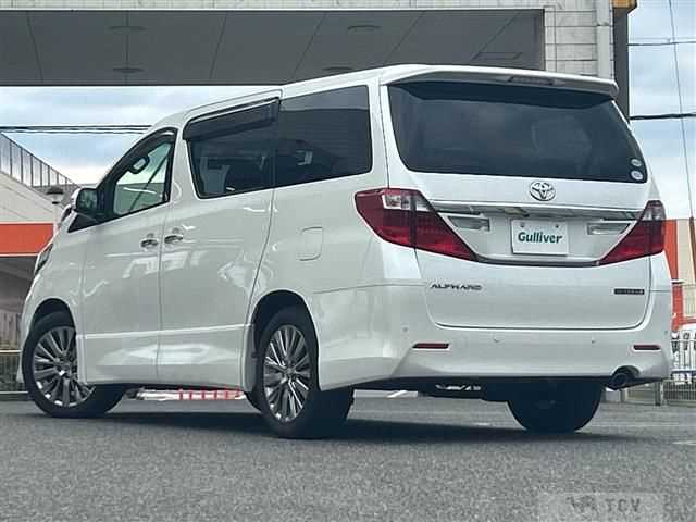 2014 Toyota Alphard