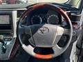 2010 Toyota Vellfire