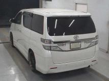 2013 Toyota Vellfire