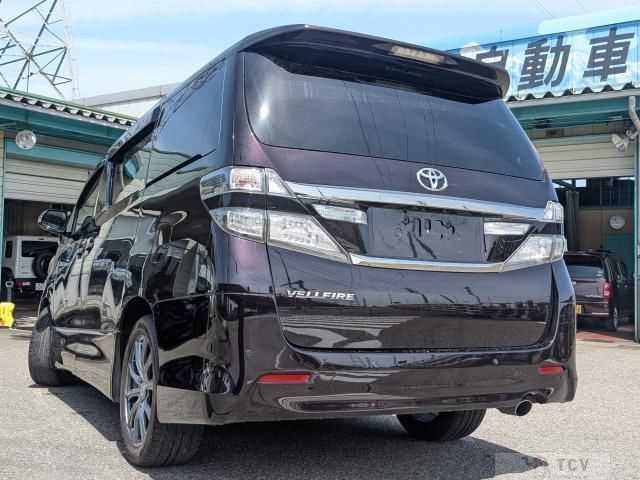 2012 Toyota Vellfire