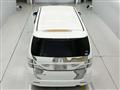 2010 Toyota Vellfire