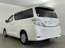 2011 Toyota Vellfire