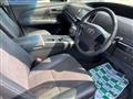 2013 Toyota Estima Hybrid