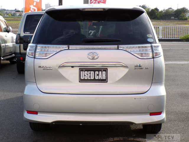 2011 Toyota Estima Hybrid
