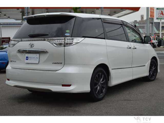 2013 Toyota Estima