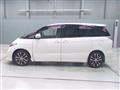 2013 Toyota Estima