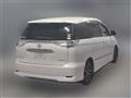 2015 Toyota Estima