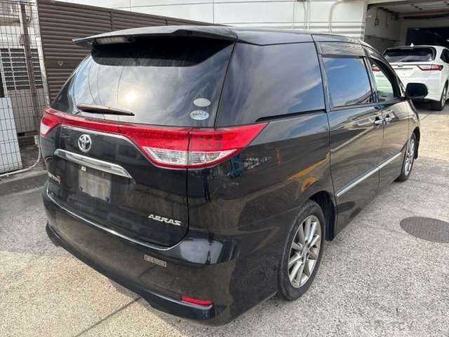 2011 Toyota Estima