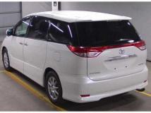 2011 Toyota Estima