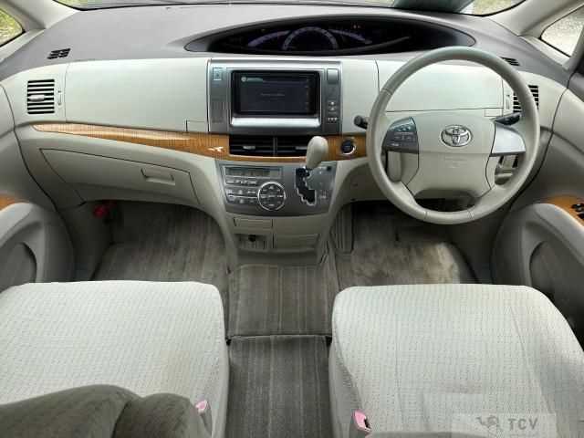 2012 Toyota Estima