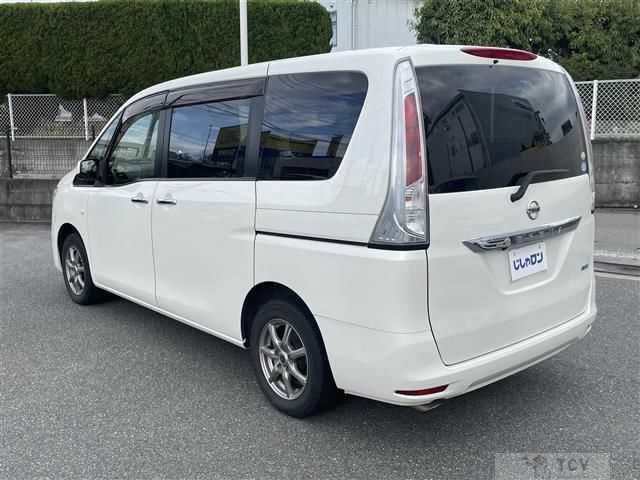 2012 Nissan Serena