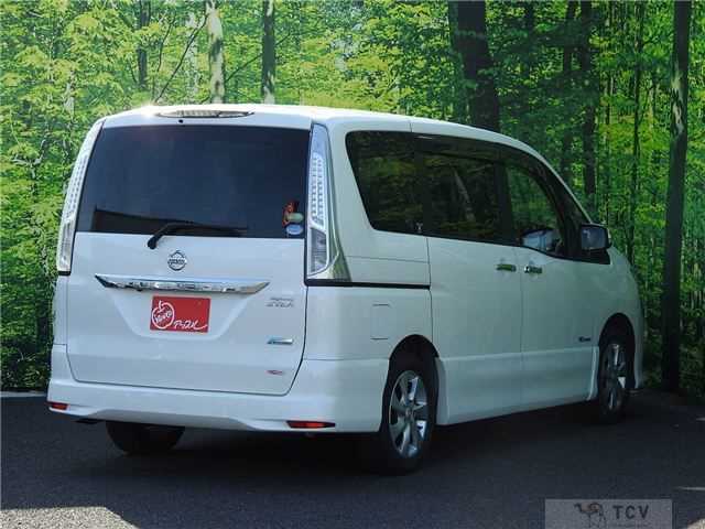 2013 Nissan Serena