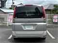 2010 Nissan Serena
