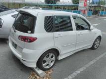 2004 Mazda Demio