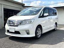 2013 Nissan Serena