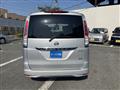 2012 Nissan Serena