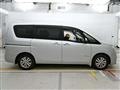 2013 Nissan Serena