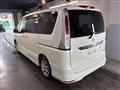 2011 Nissan Serena