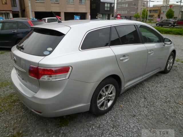 2011 Toyota Avensis Wagon