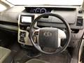 2010 Toyota Voxy