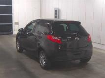 2013 Mazda Demio