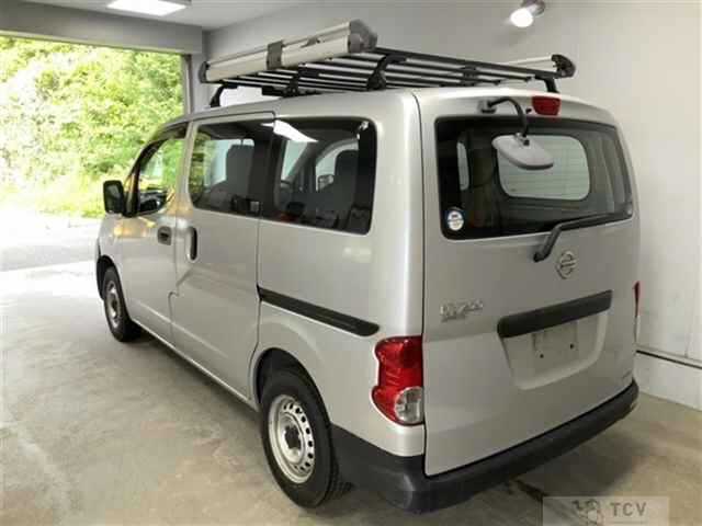 2010 Nissan NV200 VANETTE