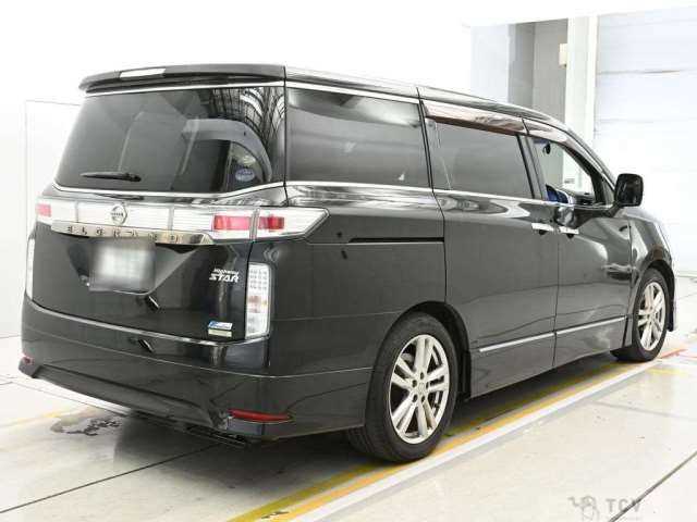 2012 Nissan Elgrand