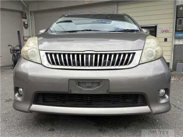 2009 Toyota Isis
