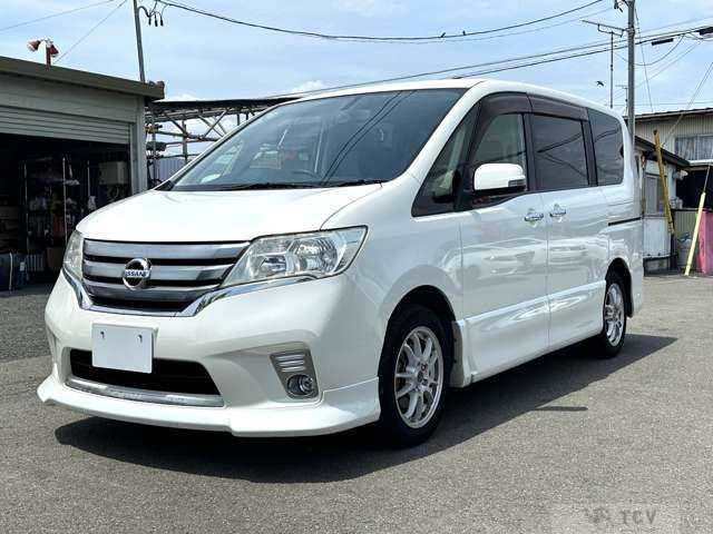2012 Nissan Serena