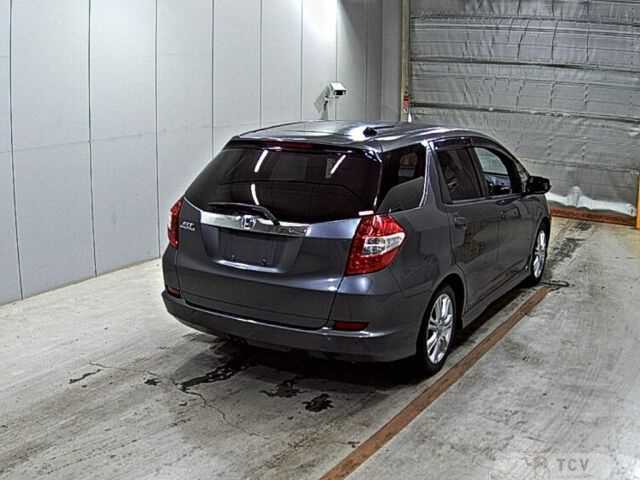 2013 Honda Fit shuttle