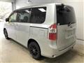 2008 Toyota Noah