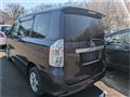 2009 Toyota Voxy