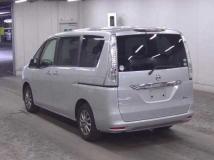 2014 Nissan Serena