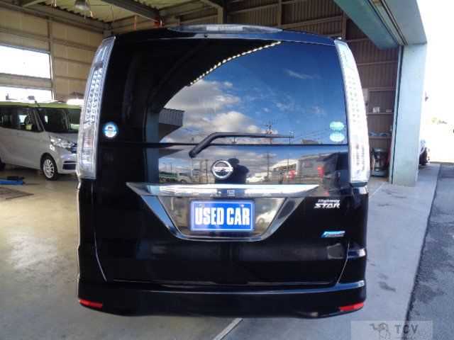 2013 Nissan Serena