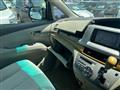2007 Toyota Estima