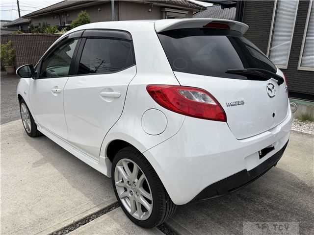 2011 Mazda Demio