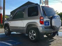 2005 Mitsubishi Pajero Mini