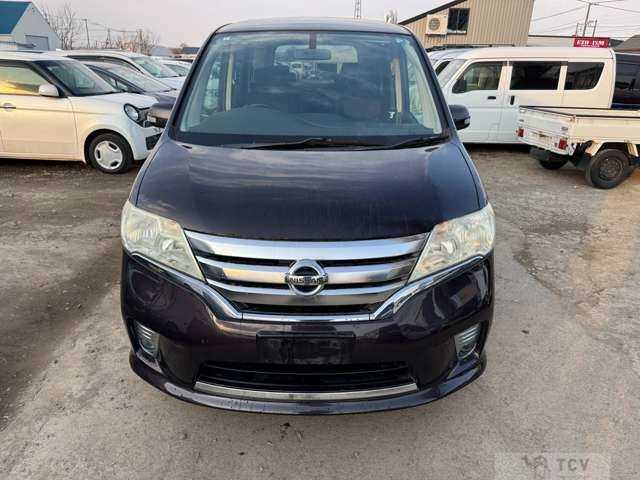 2011 Nissan Serena