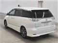 2014 Toyota Estima